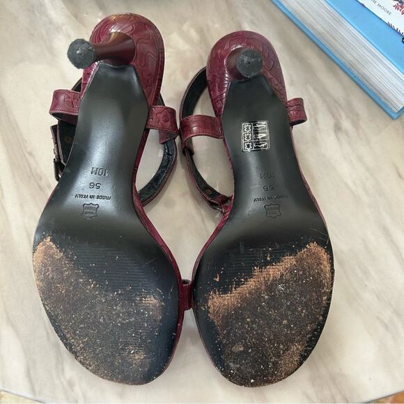 Via Spiga Plum Purple Hand Tooled Leather T-Strap Sandals - Picture 4 of 9